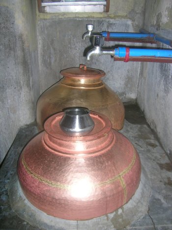 Old Fashioned Indian Bathroom