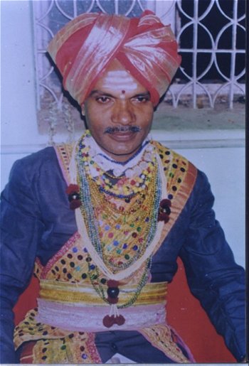 Folk Artist of Karnataka
