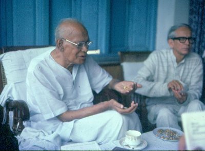 Jaya Prakash Narayan with S.M. Joshi