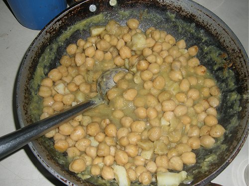 Curried Chick Peas 