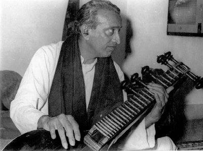 Veena Artist 