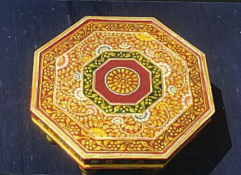 Hexagonal Seat