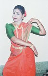 Bharatanatyam dancers